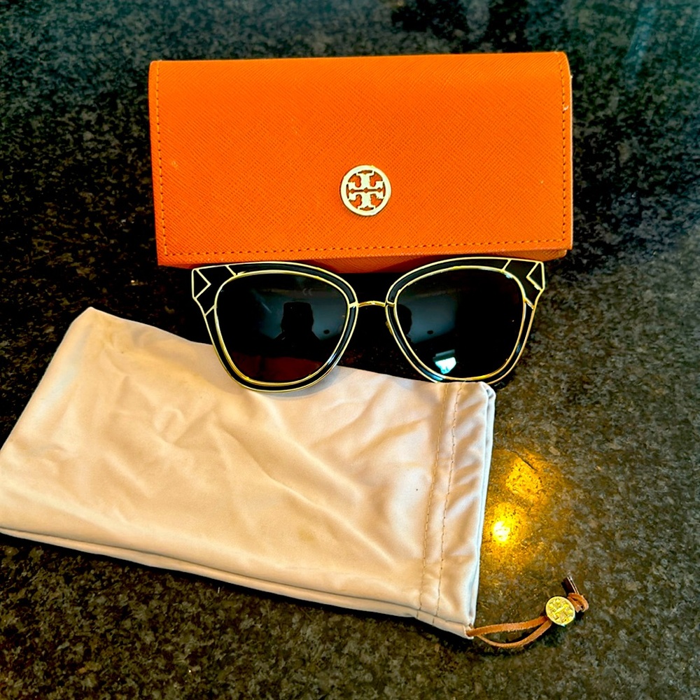 Tory Burch Black and Gold cat eye sunglasses
